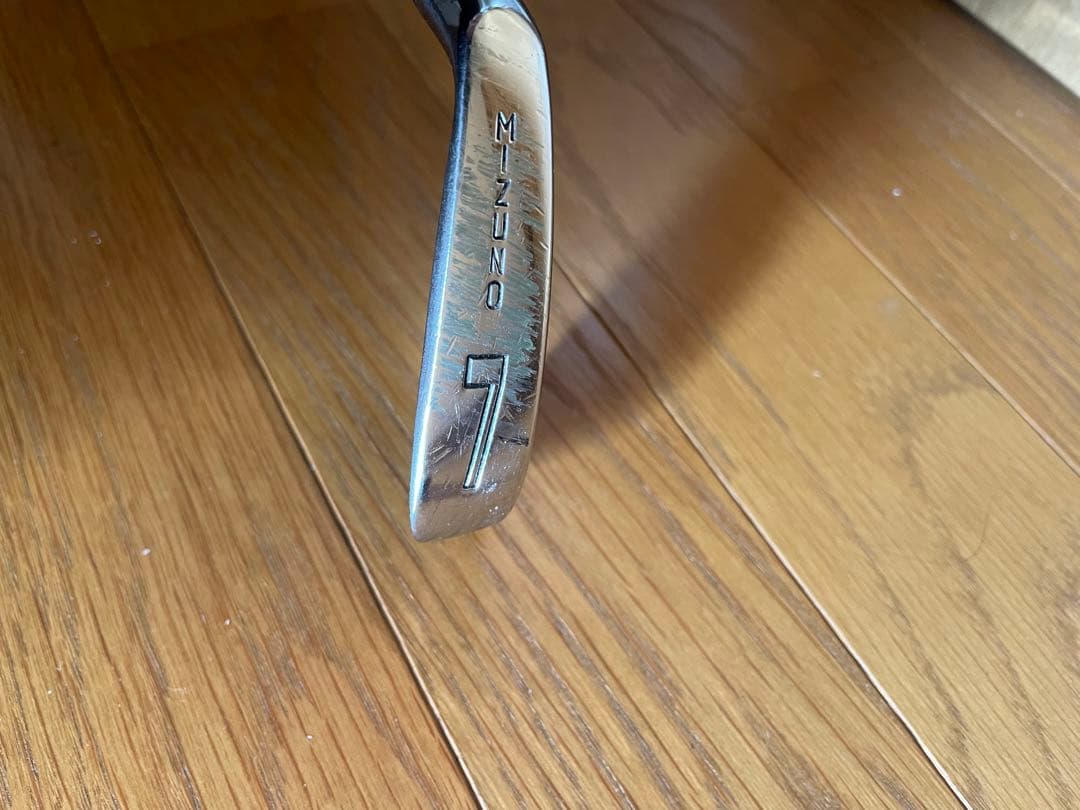 ADAMSGOLFのゴルフキャディバッグとアイアンセット
