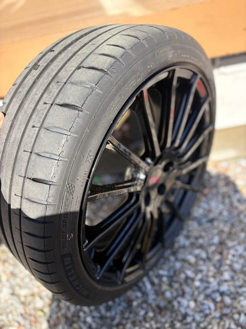 STI ホイール、タイヤセット　18インチ