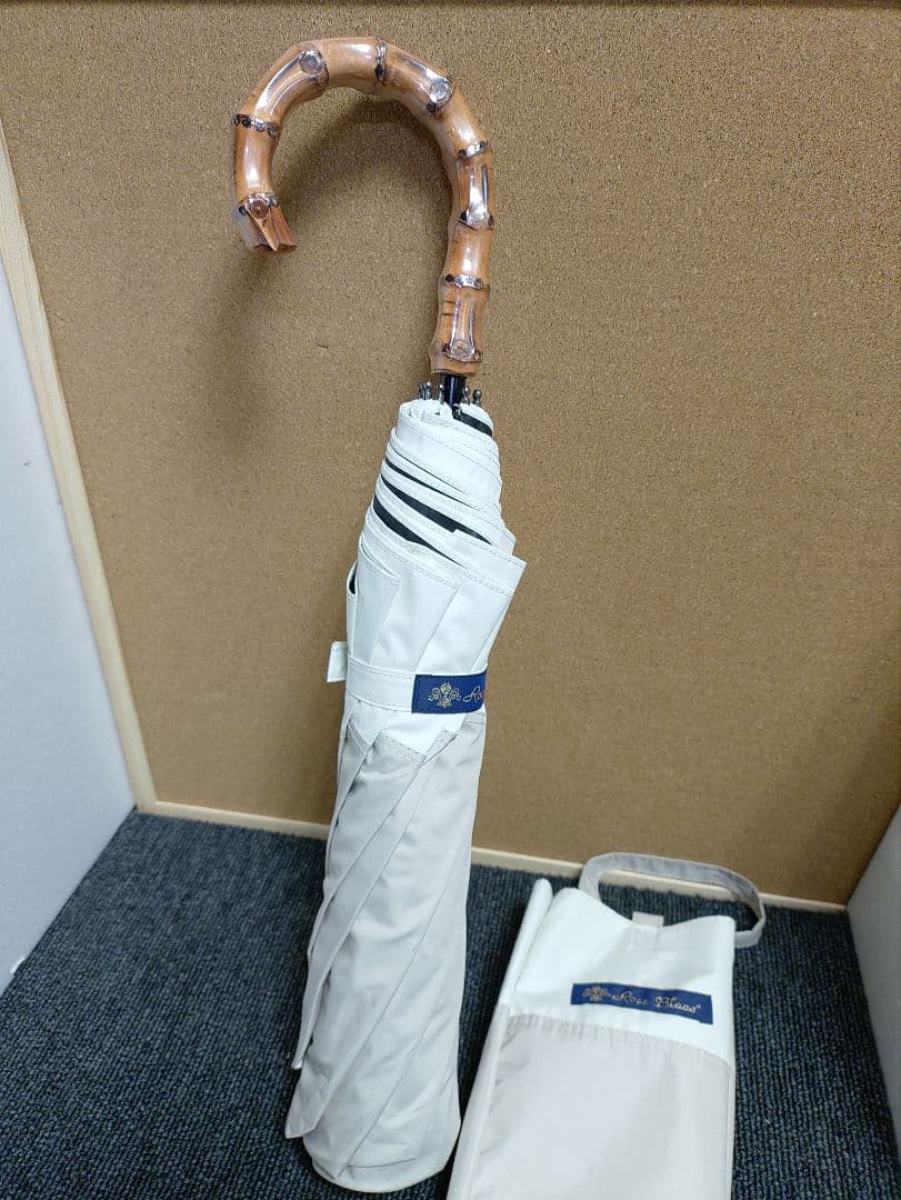 282☆ 未使用 ロサブラン 日傘 完全遮光 晴雨兼用 2段折りたたみ傘