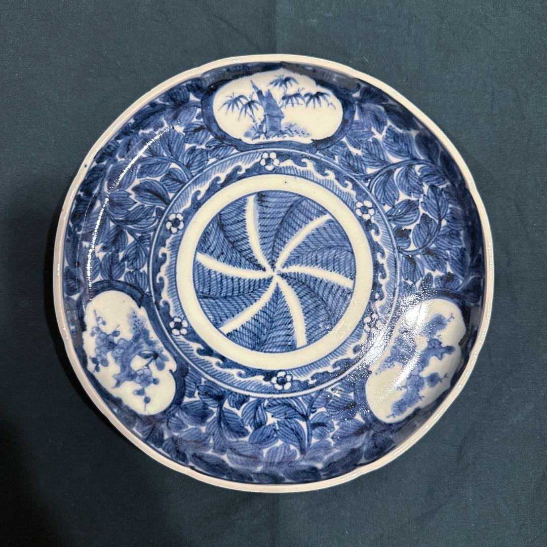 古伊万里　染付　窓絵松竹梅　草唐草　7寸皿