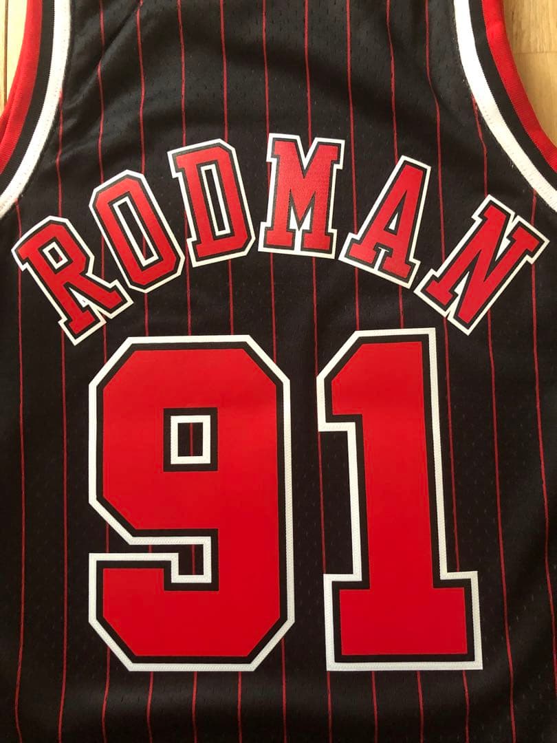 【S未使用タグ付】ロッドマン mitchell&ness 95-96ユニフォーム