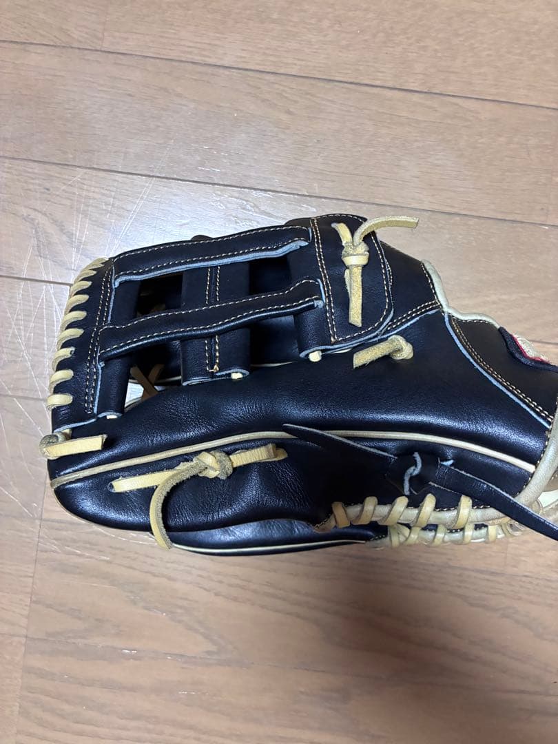 硬式野球 レザーグローブ 黒/ベージュ
