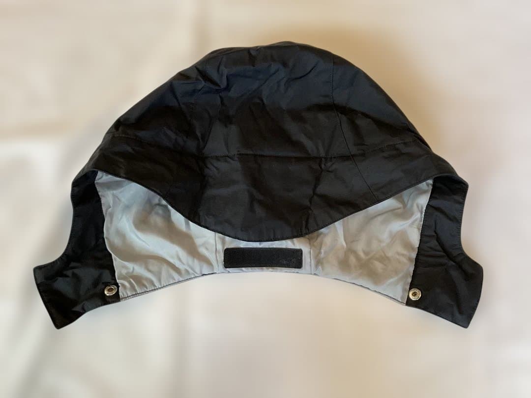 極美品！デサントDESCENTE スキーウェア上下 ジュニア160 メンズXS