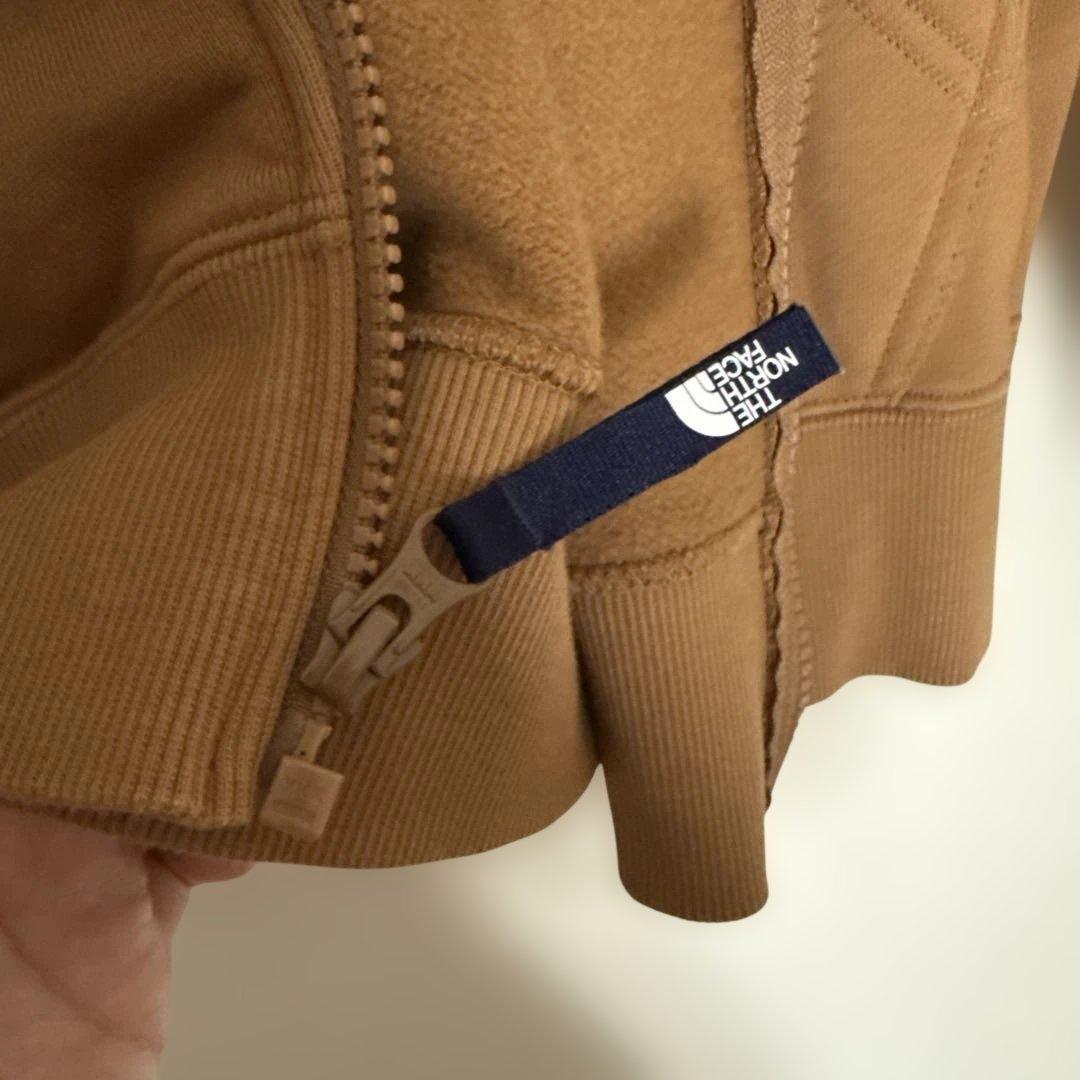 ノースフェイス　パーカー　ブラウン　キャメル　L