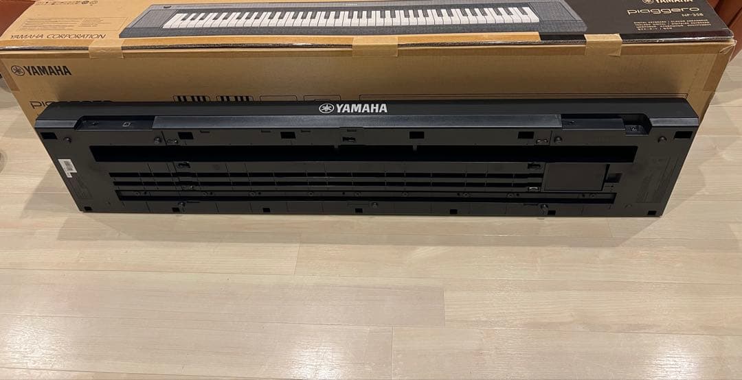 ほぼ未使用 YAMAHA キーボード Piaggero NP-35B 23年製