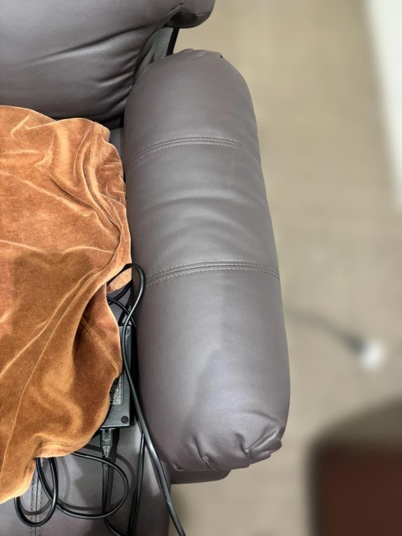 【中古】電動ラウンジチェア SHIFFON Jr リモコン・アームカバー付き