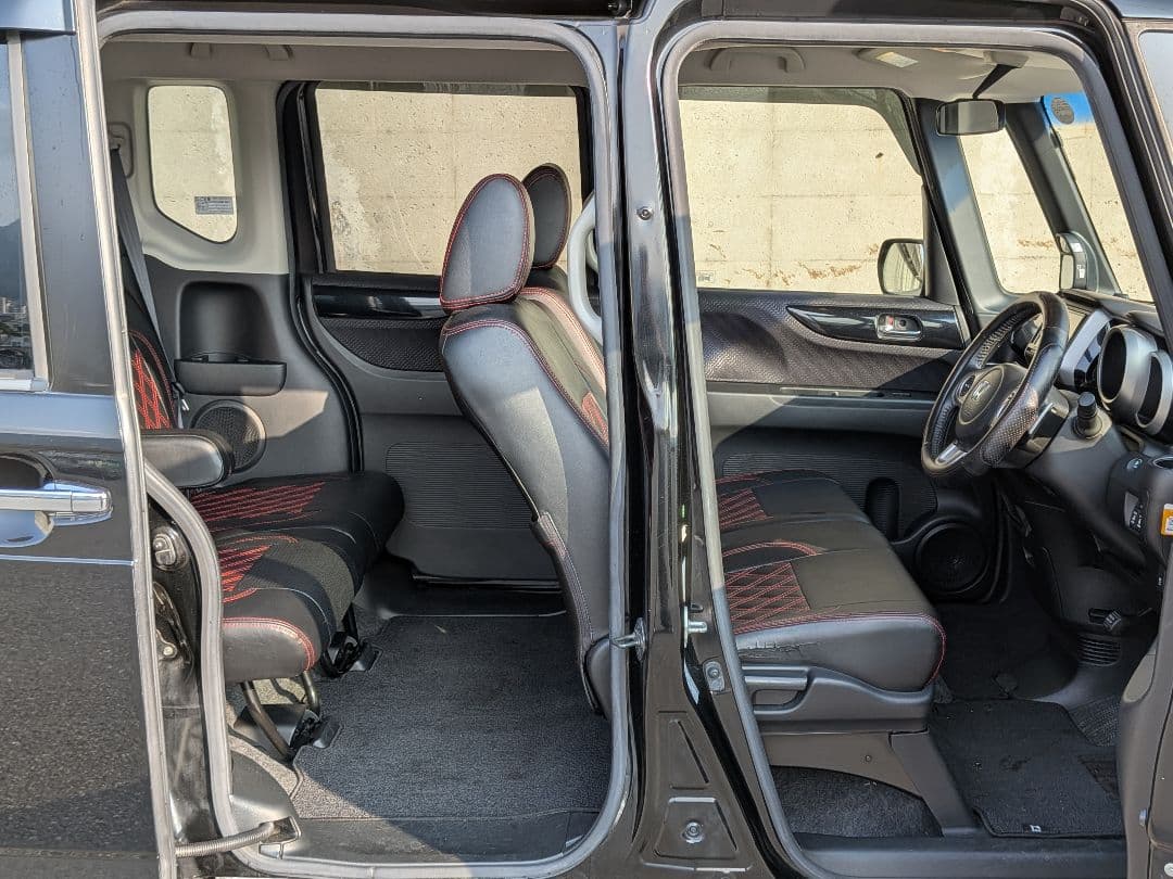 ホンダ N-BOXカスタム　GターボPKG 4WD