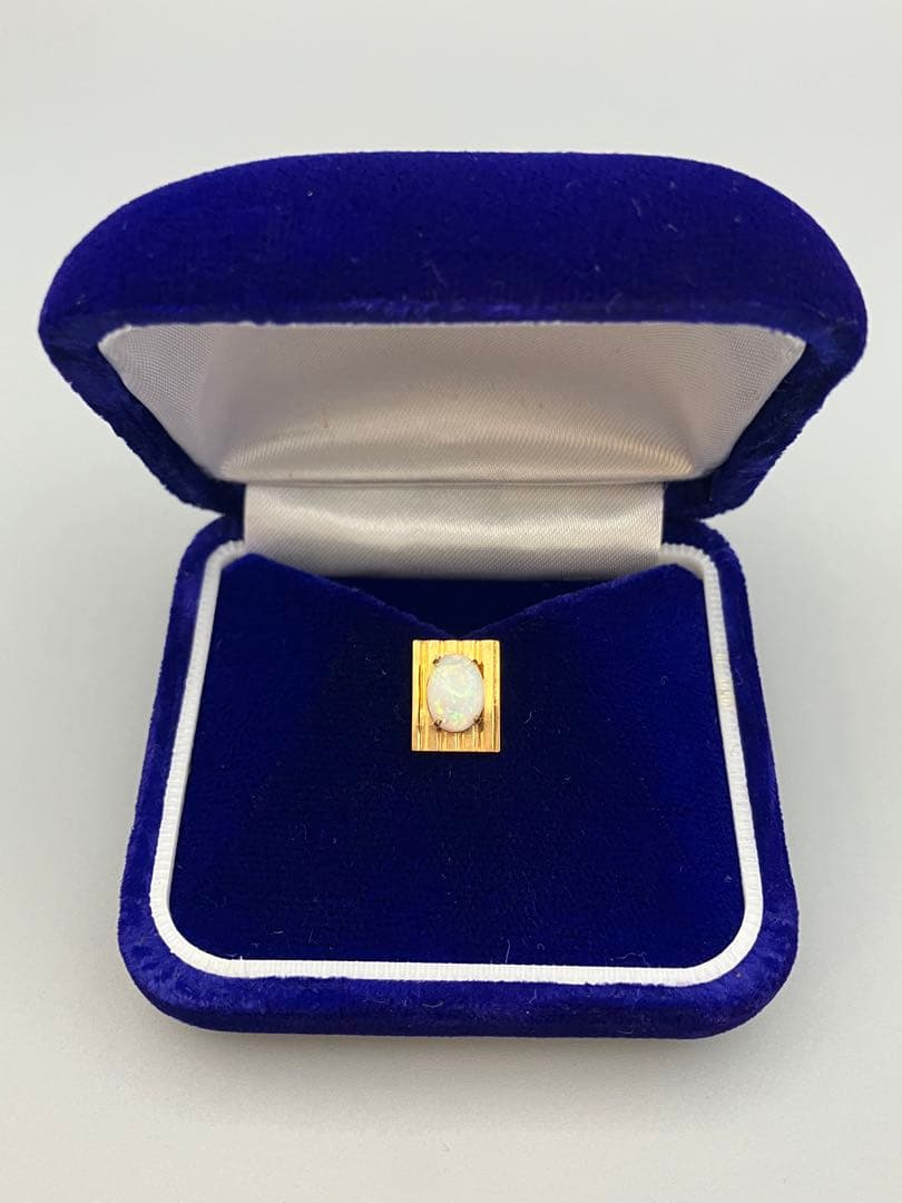 ラッコ⭐️ ネクタイピン　k18 オパール