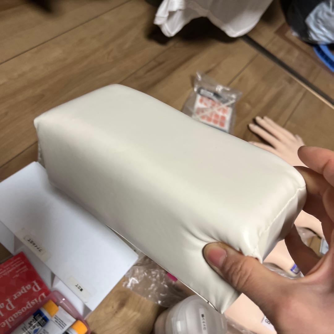 ネイルライトなしで、5000円値下げ、ブランド品ネイルアート用品セット検定対応品