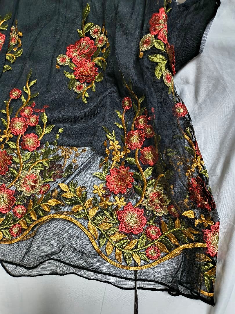 即購入歓迎☆ cawaii French pave 完売品 花刺繍ワンピース