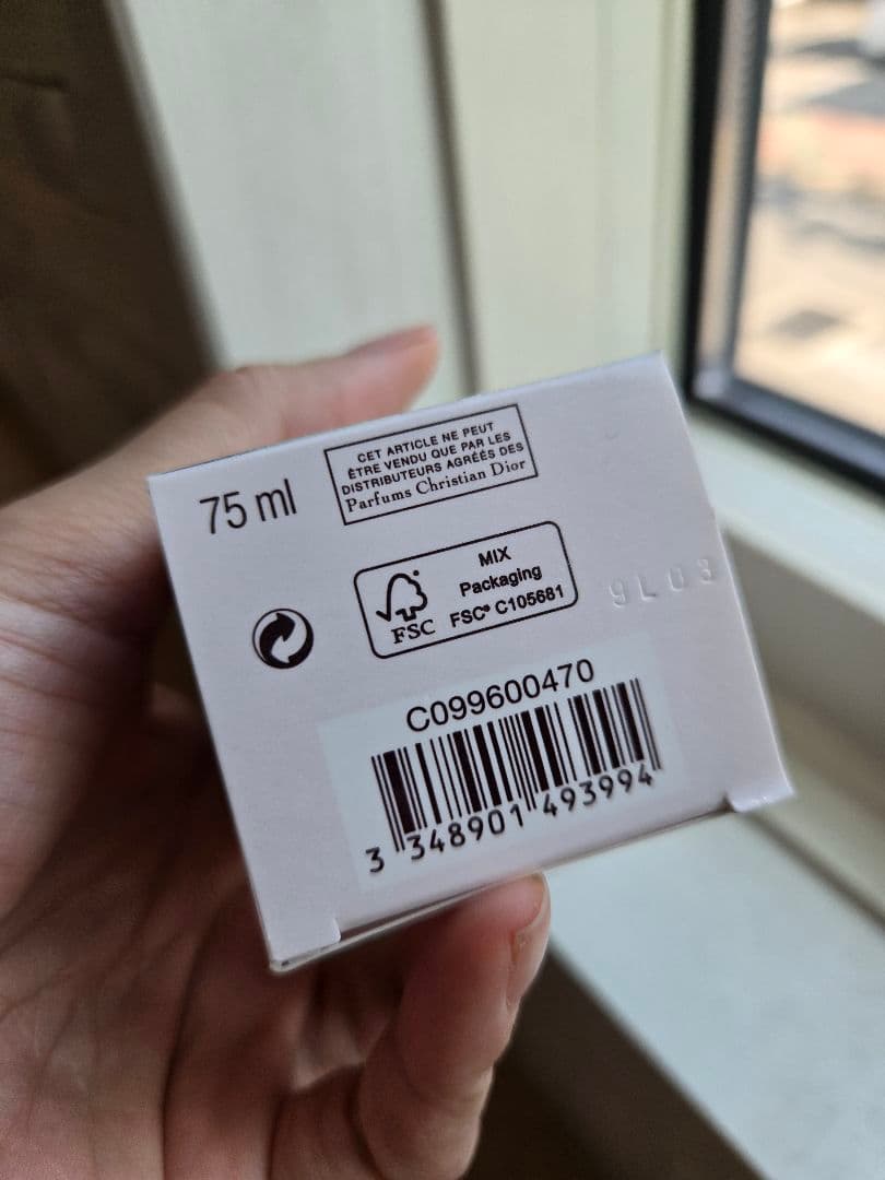 ChristianDiorカプチュールトータル セルENGYスーパー セラム