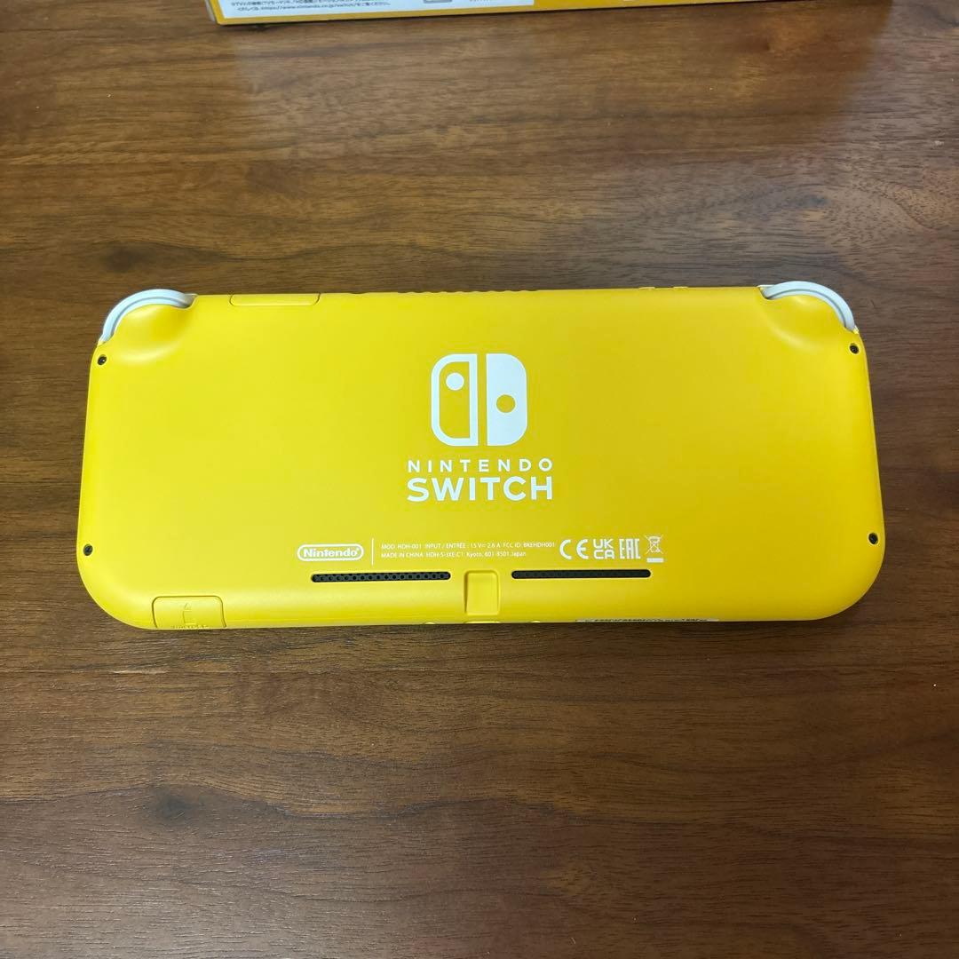 B*s様 Nintendo Switch Liteイエロー(本体・充電器・ケース
