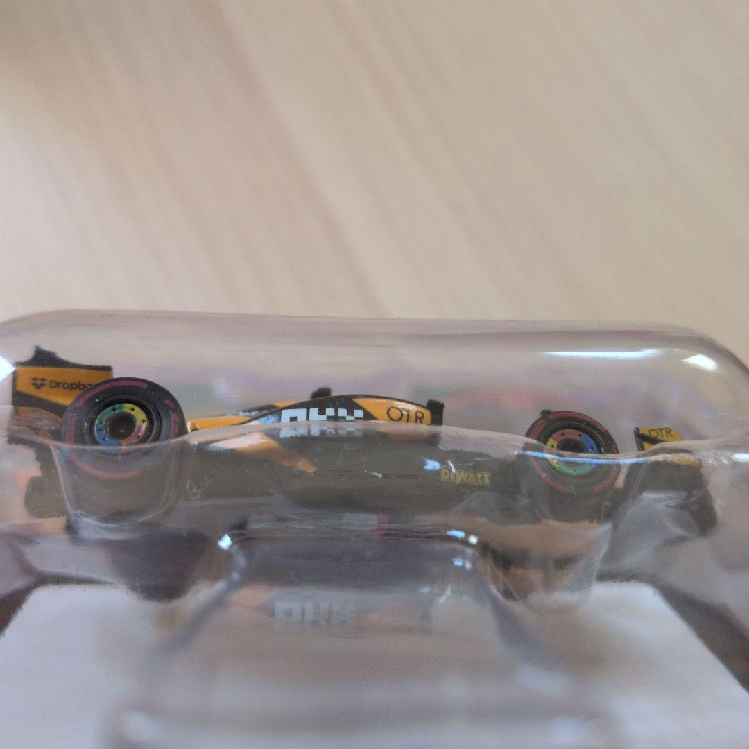 はんぎょ　AFX McLaren #81 HOスロットカー