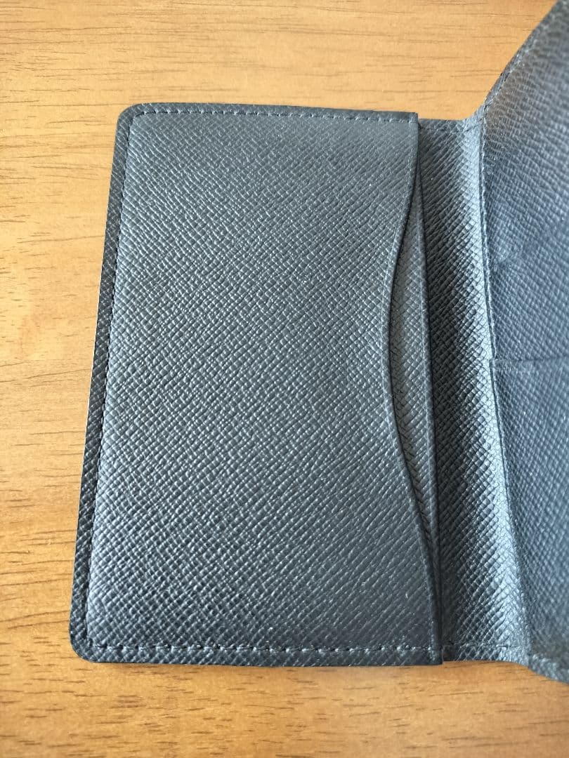 LOUIS VUITTON ダミエ レザー名刺入れ