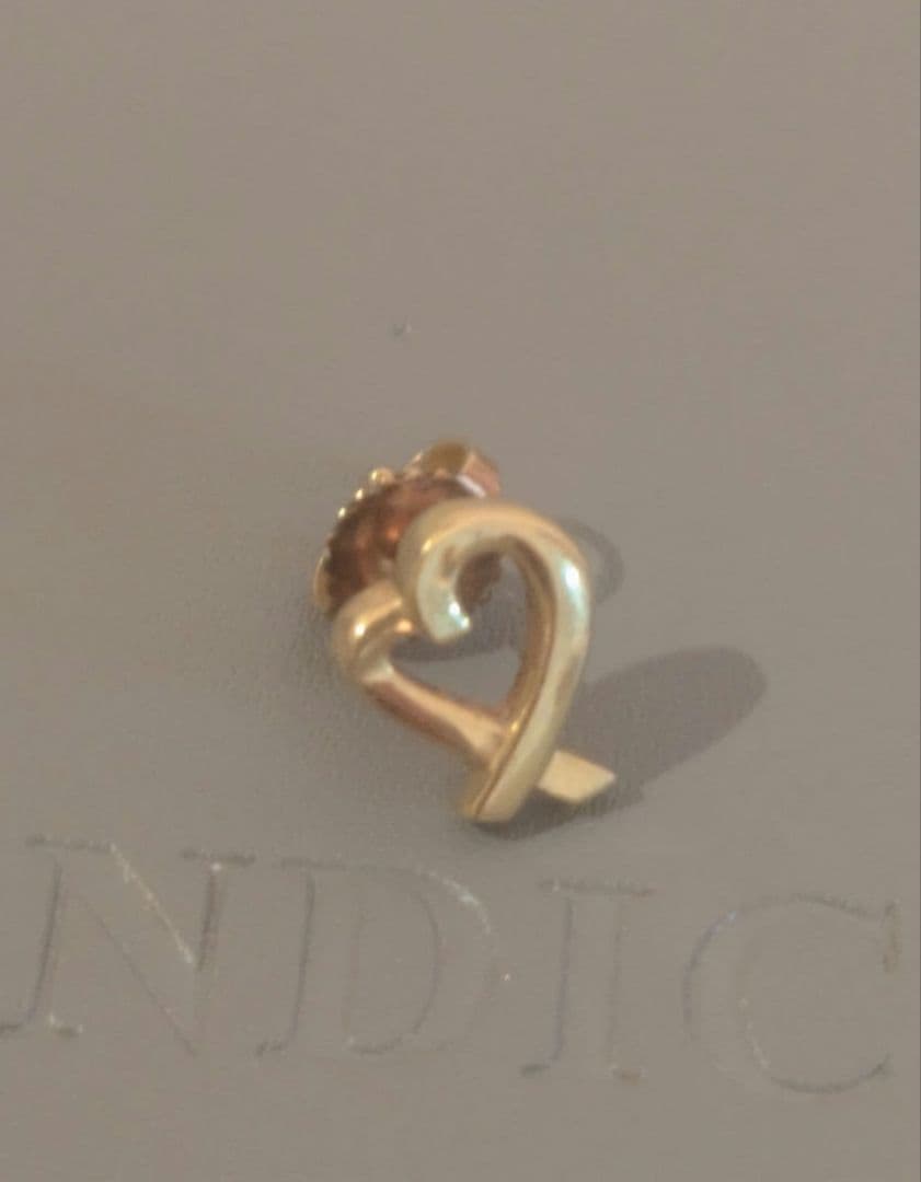 ♥ティファニー♥ラビングハート ピアス 18金 750 ゴールド 1.3g 片耳