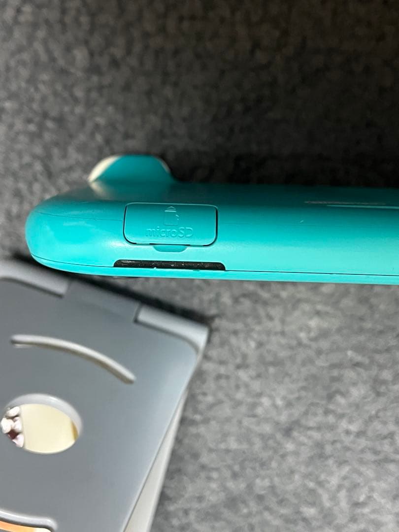 ニンテンドースイッチライト　ターコイズ