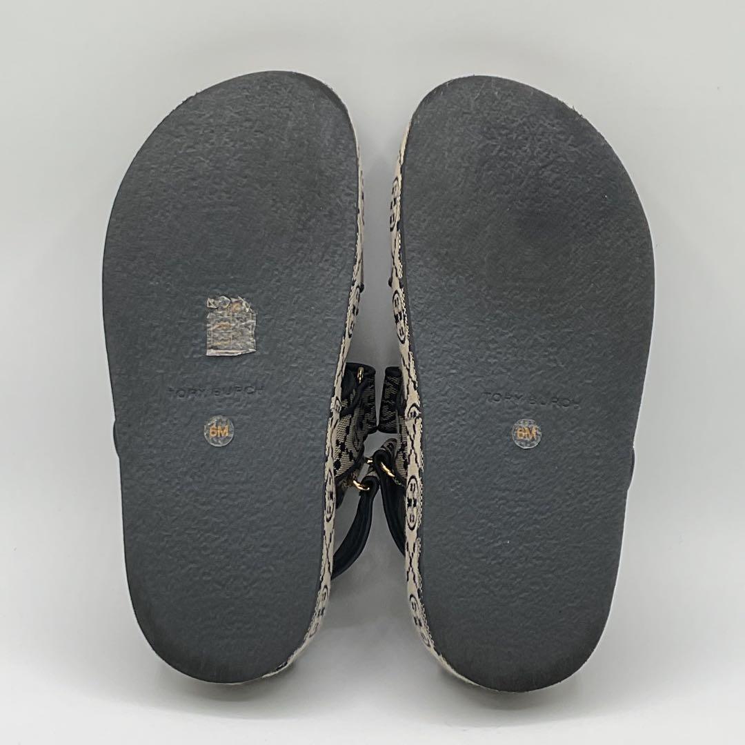 トリーバーチ サンダル Tモノグラム ゴールド カーキ キャンバス 23cm