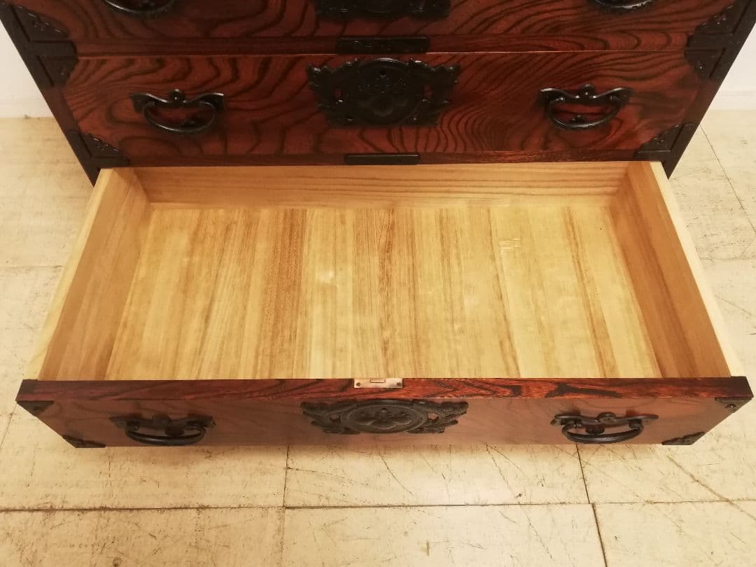 極美品 モデルルーム展示品 岩谷堂箪笥 豪華欅材 鋳鉄金具