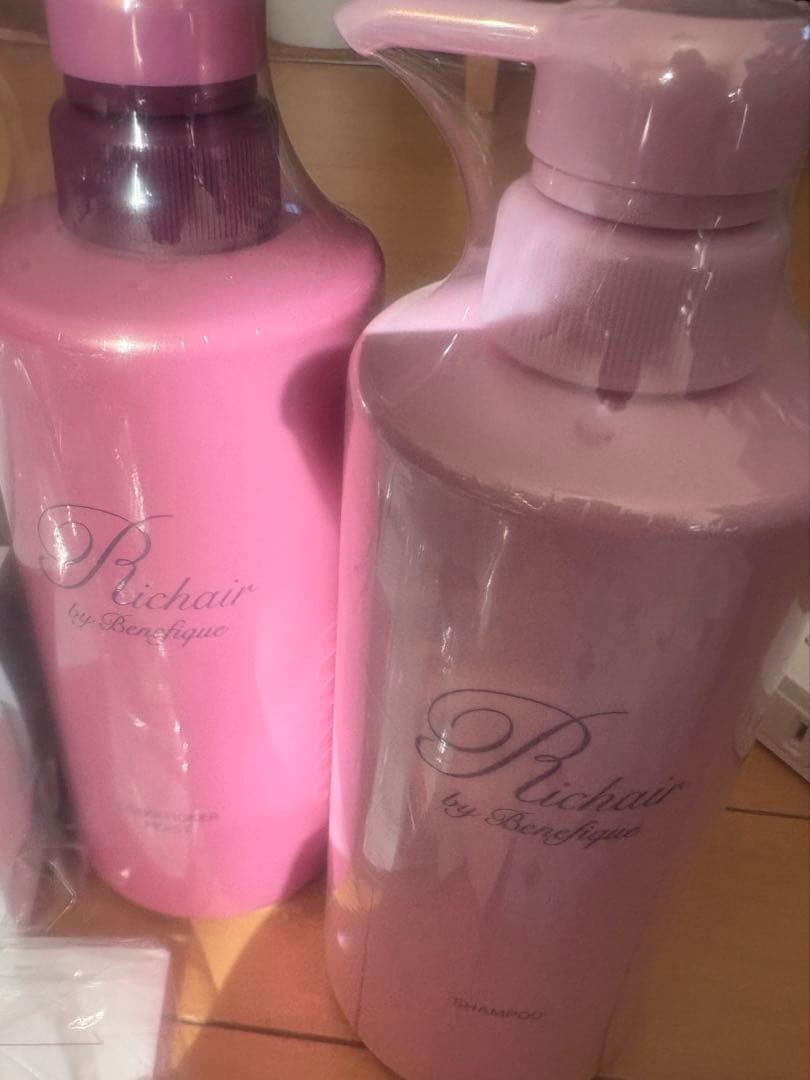 リシェールバイベネフィーク　シャンプー&コンディショナー4本セット