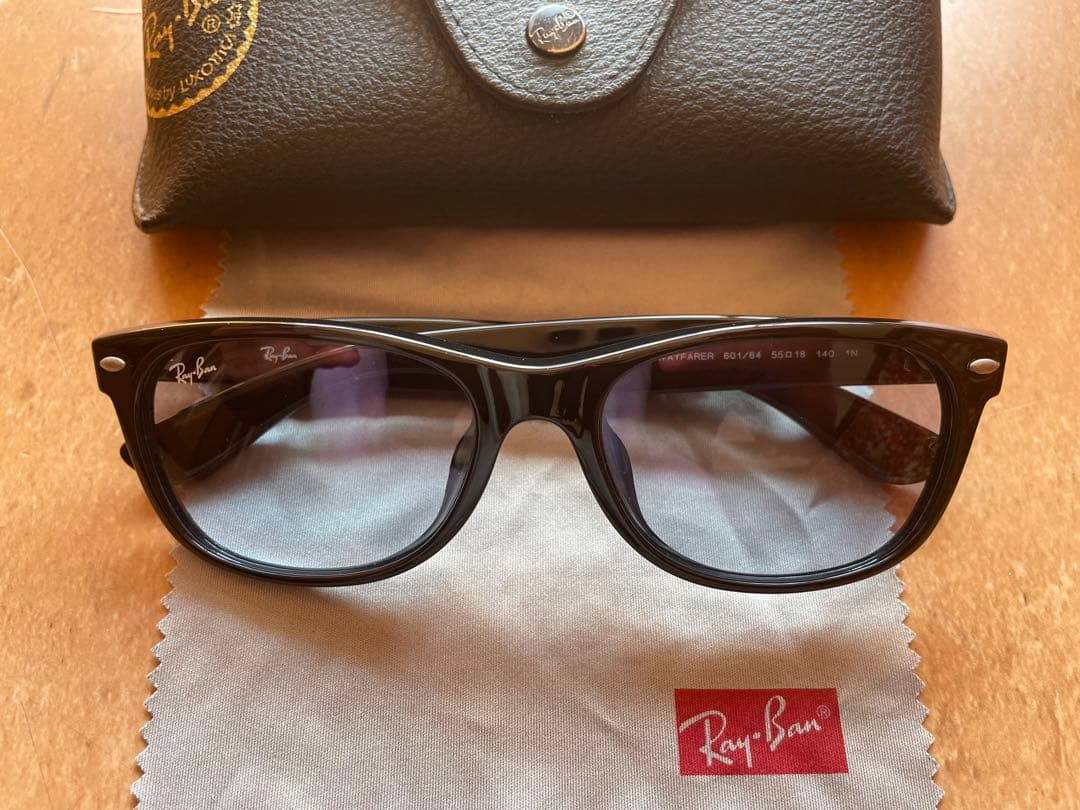 Ray-Ban ニューウェイファーラー サングラス ケース付き