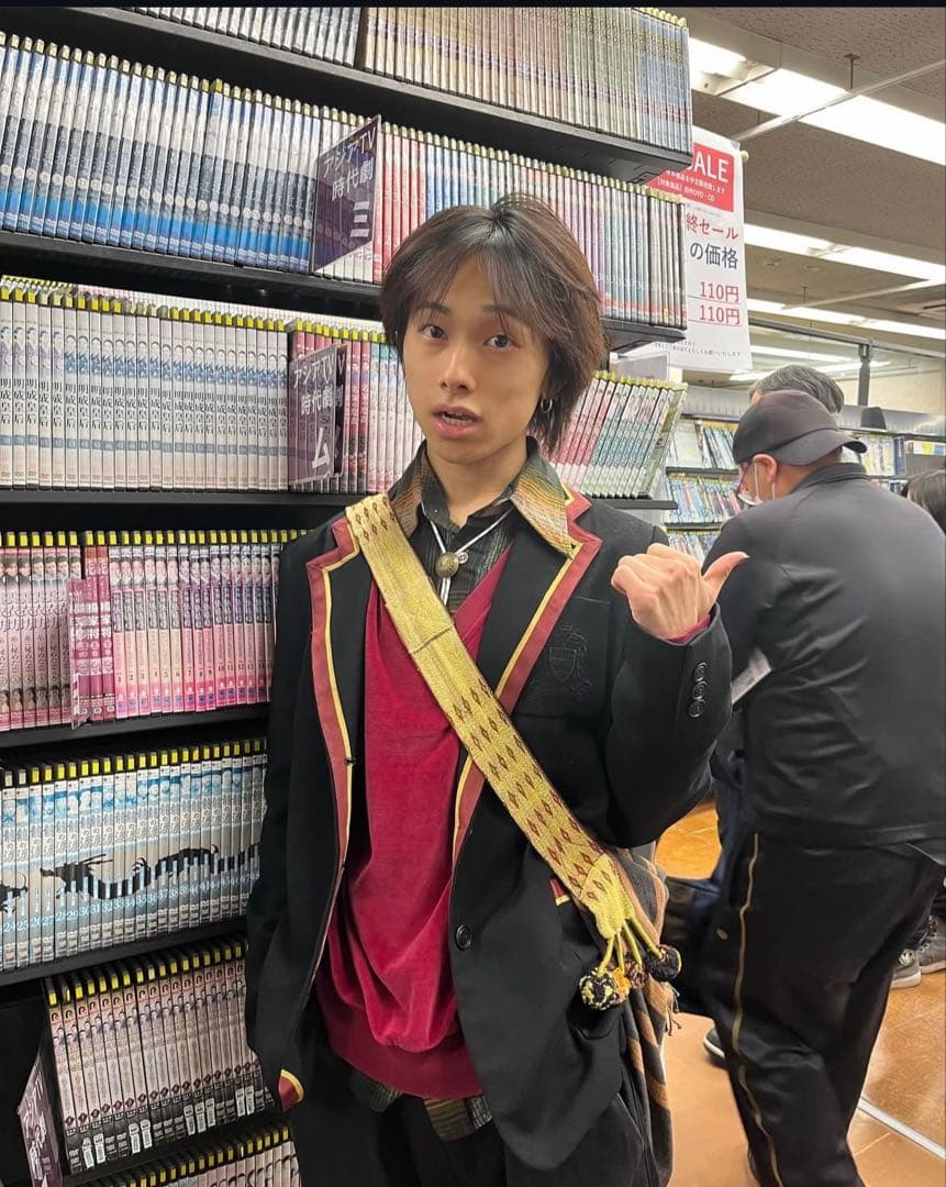 DKNY テーラードジャケット ブラック