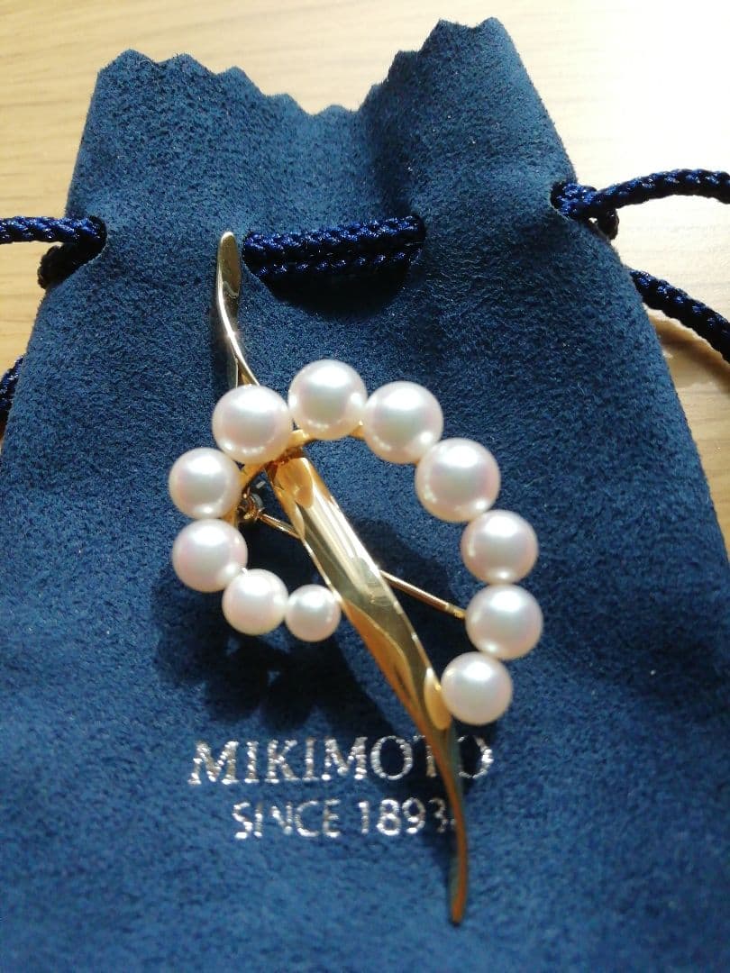 ミキモトブローチk18イエローゴールド愛子様着用✾問い合わせ殺到完売品