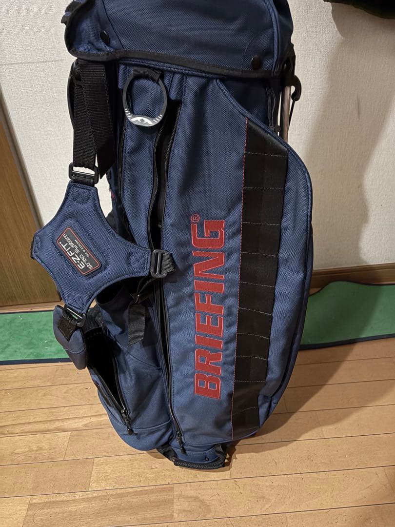 サンマウンテン　BRIEFING ネイビー キャディバッグ　スタンド