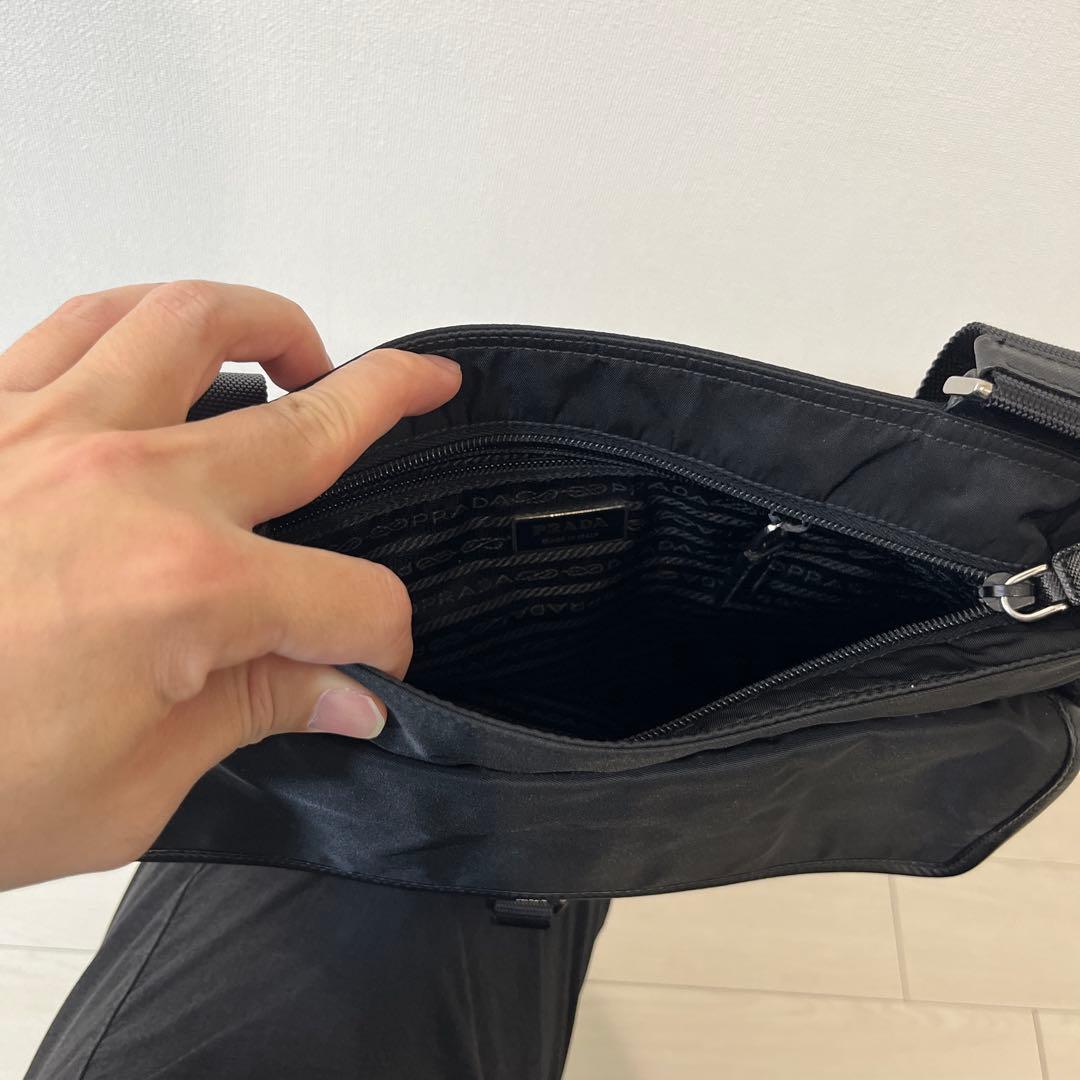 【美品】プラダ　PRADA ショルダーバッグ
