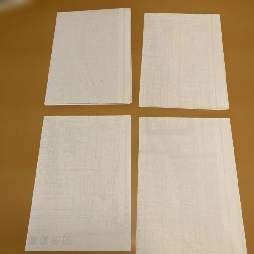 「平安京提要」総監修: 角田文衛 編集: 古代学協会（角川書店）