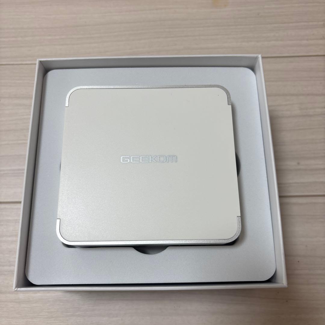 【年末価格】Geekom xt ミニPC