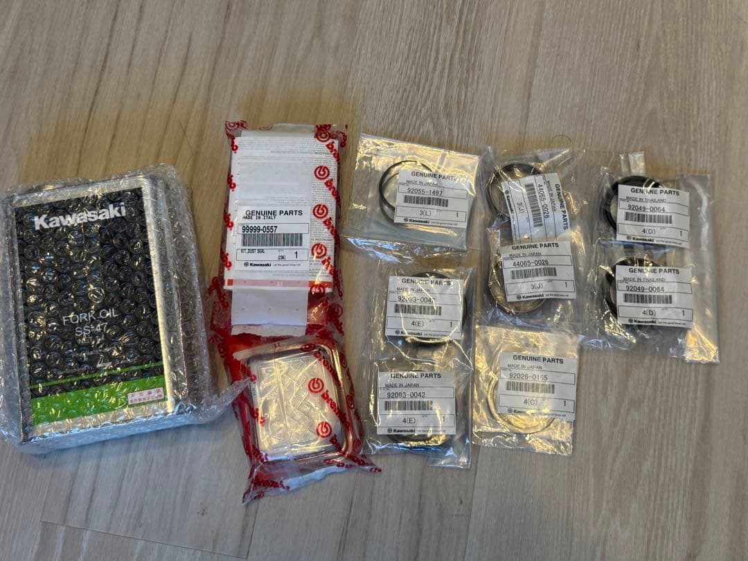 ZX-10R フロントフォーク/キャリパー オーバーホールパーツセット