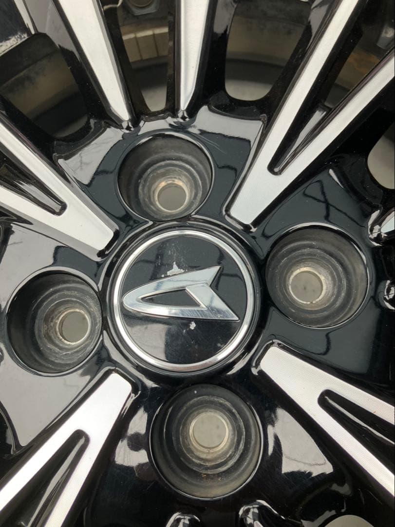 ダイハツ純正 15インチアルミタイヤセット LA650S タントカスタム RS