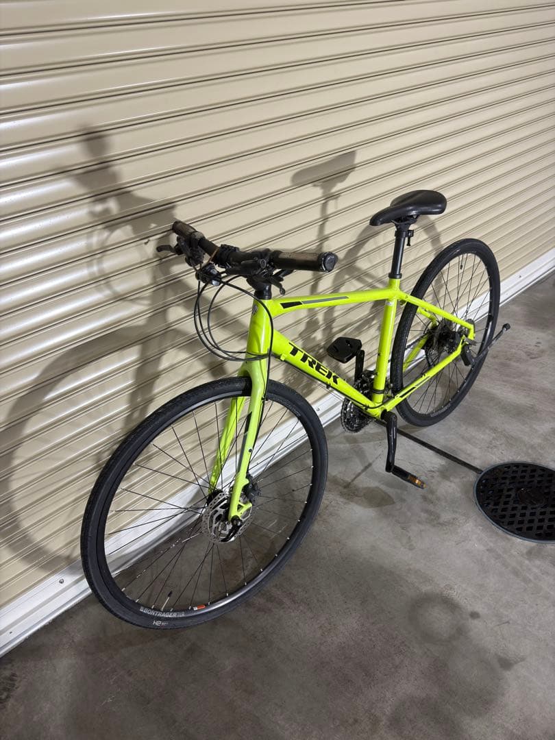 TREK FX3 DISC 油圧ディスクブレーキ　クロスバイク