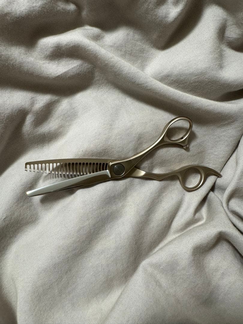 【新品未使用‼️】シザーズジャパン LSBS加工 シザー、セニング