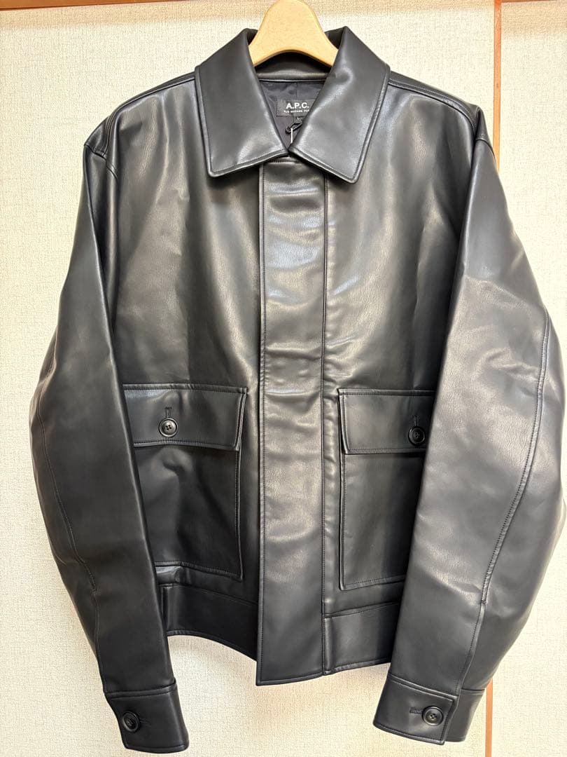 ジャケット・アウター APC