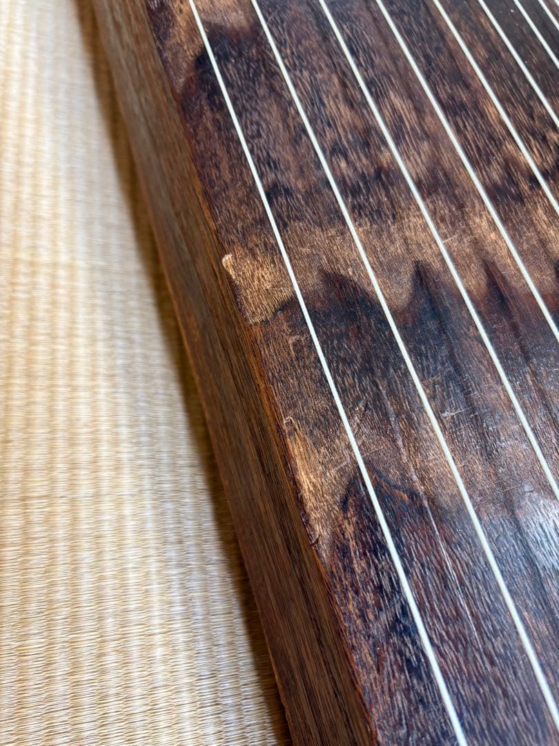 角巻 並甲 すだれ彫 蒔絵装飾 13絃箏（琴）猫足 付属品多数 練習用