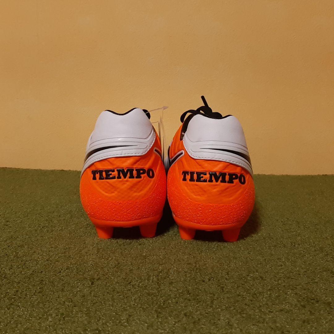 新品 サッカースパイク ナイキ ティエンポ HG 廃盤 激レア 27.0cm