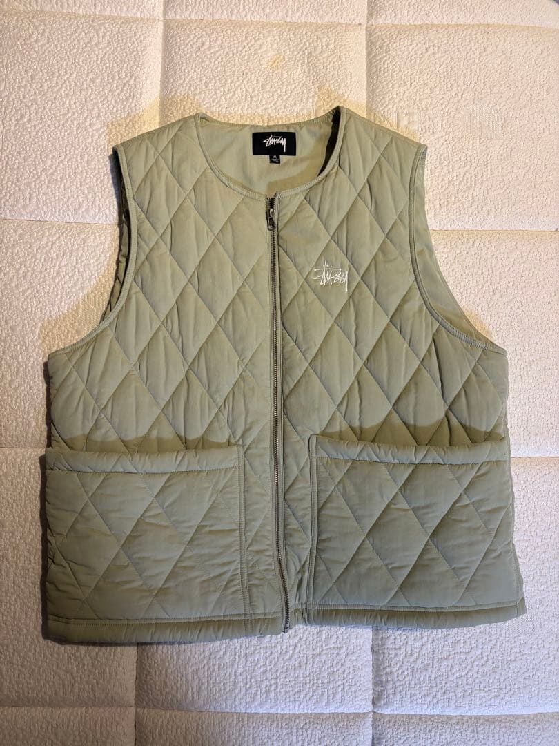 STUSSY DIAMOND QUILTED VEST ダイヤキルト 22SS