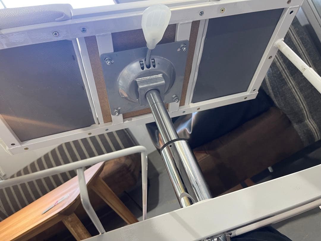 昇降タイプ　フットネイルステージ！