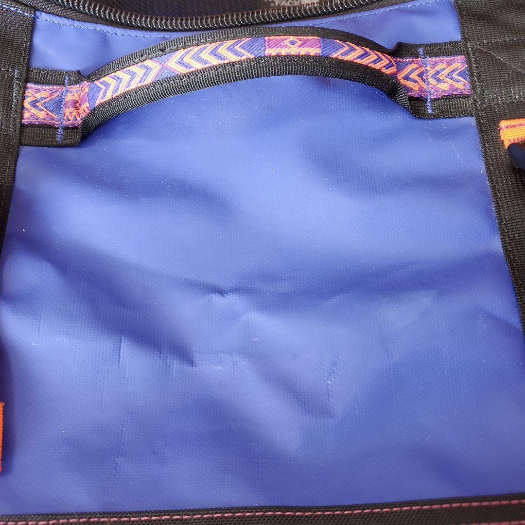 THE NORTH FACE 青 ダッフルバッグ50リットル