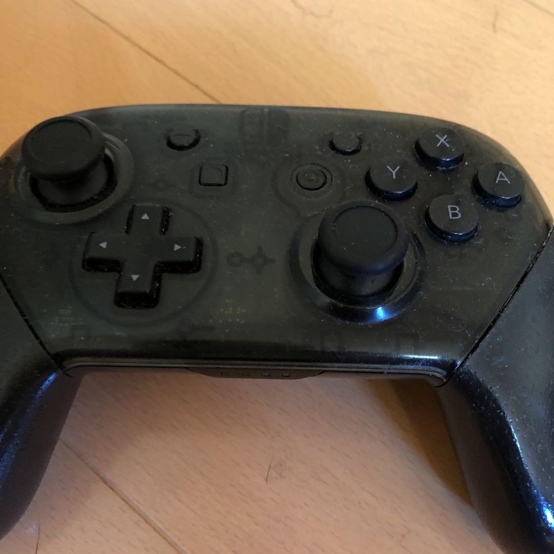 Nintendo Switch プロコントローラー