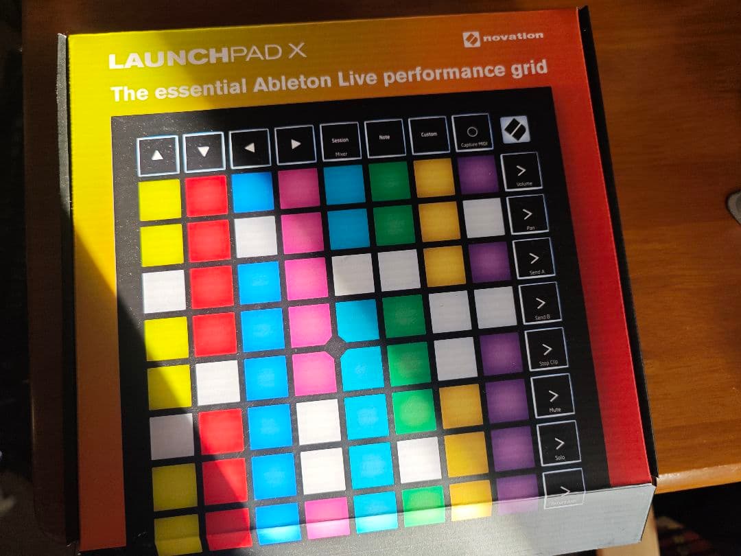 DTM・DAW Novation Launchpad X