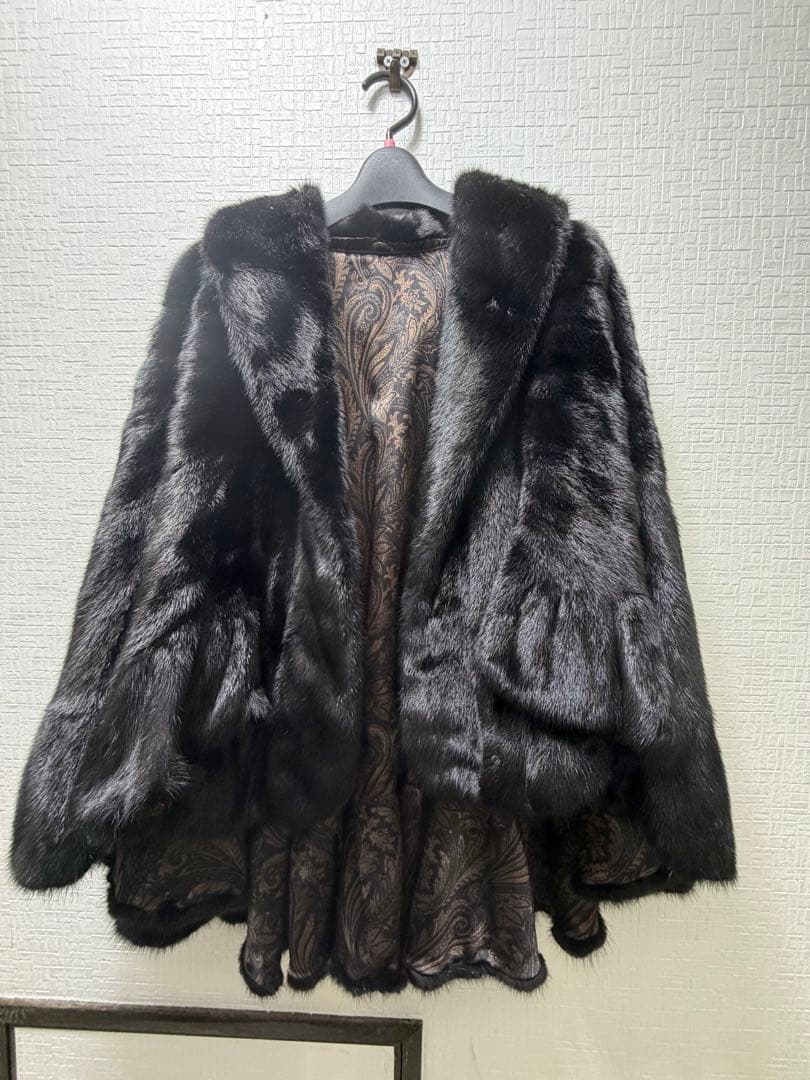 スギヤマユキヒロページSAGA MINKタグ付きのミンク毛皮ファーショール