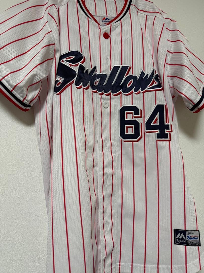 東京ヤクルトスワローズ　岩田幸宏選手　ホーム　ユニフォーム Sサイズ　サイン入り