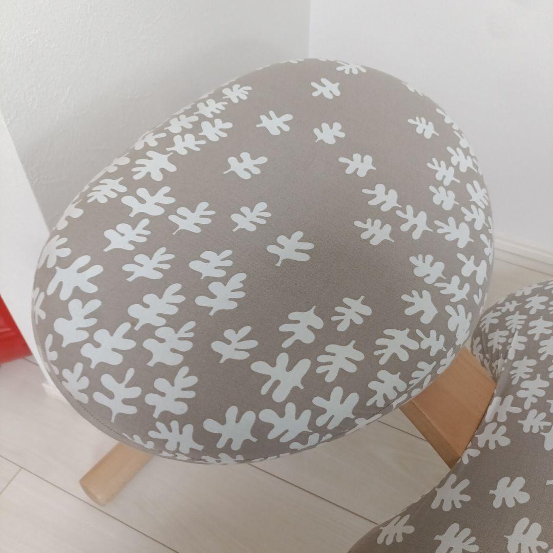 バランスイージー　姿勢矯正用クッション・学習椅子　緑