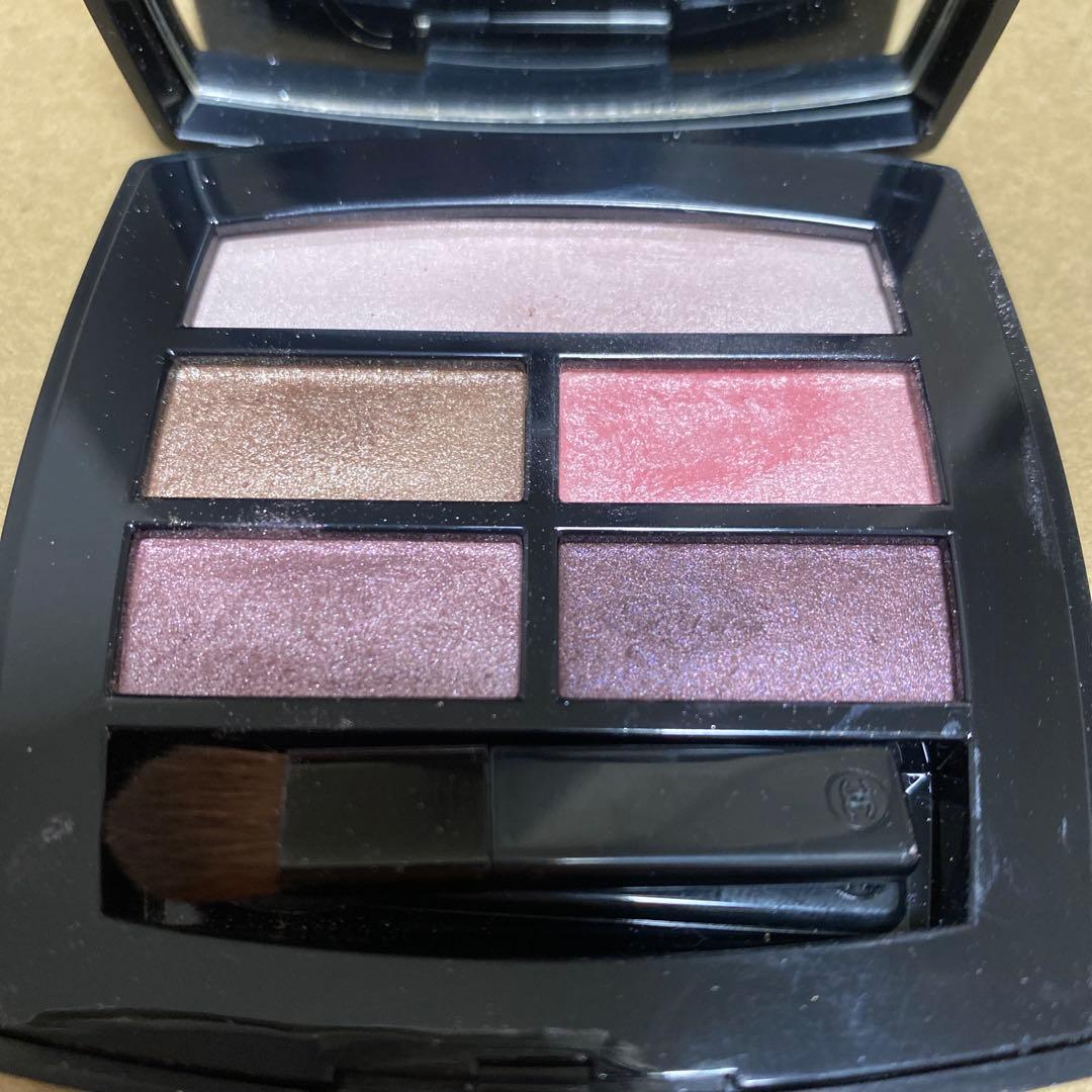 CHANEL シャネル アイシャドウ レ ベージュ パレット ルガール ライト