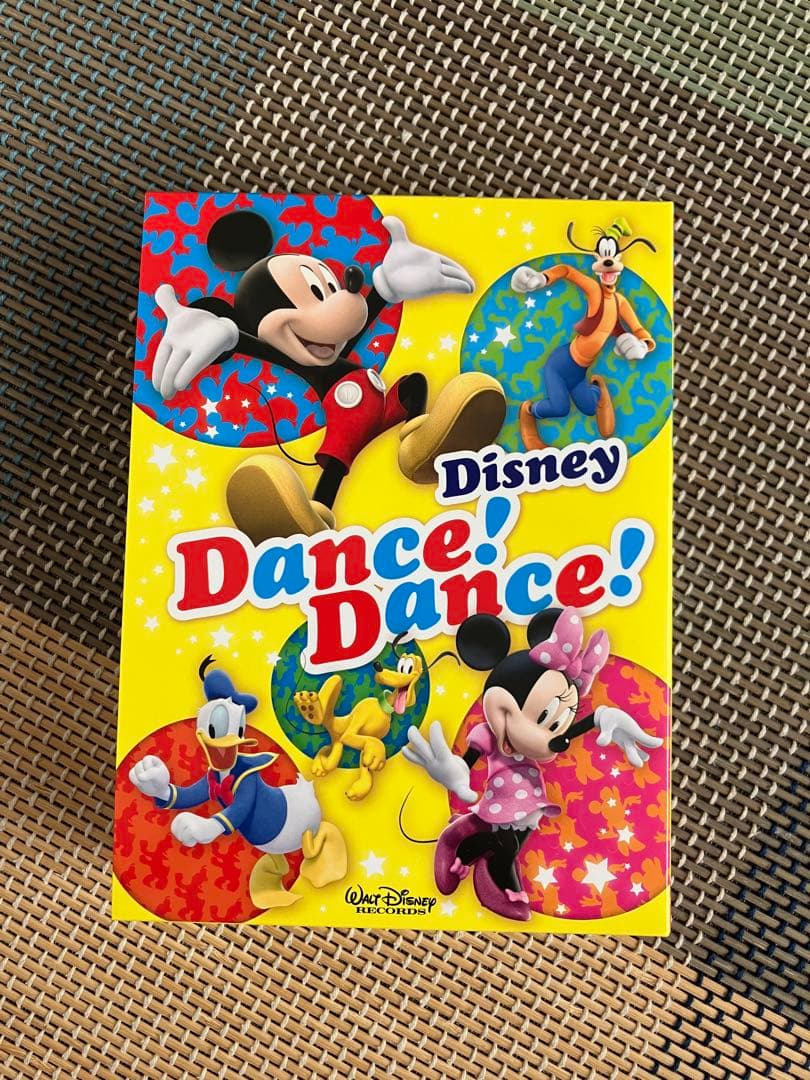 【美品】DWE ディズニー　ダンス！ダンス！
