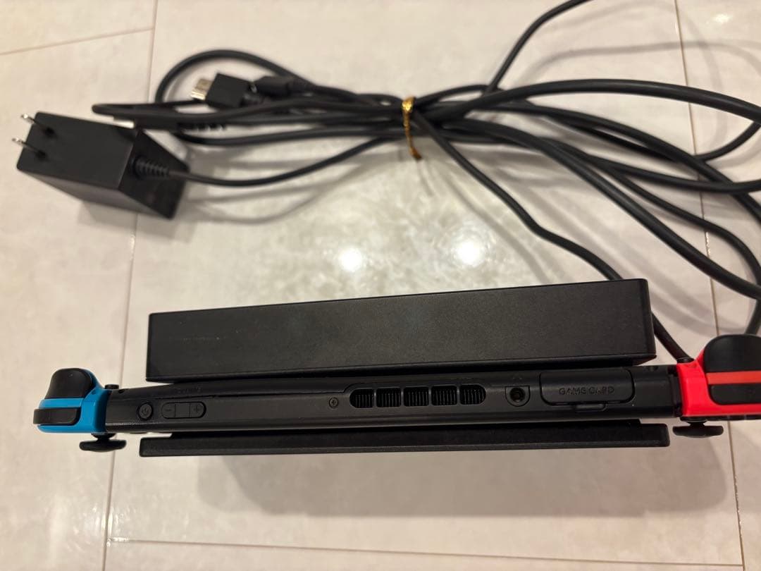 Nintendo Switch 本体 青/赤 Joy-Con 付属品完品