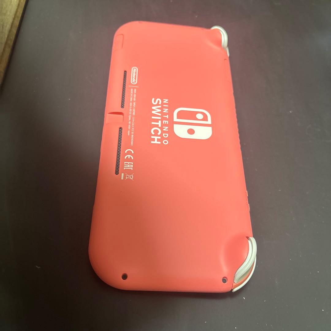 Nintendo Switch Lite 本体　コーラルピンク