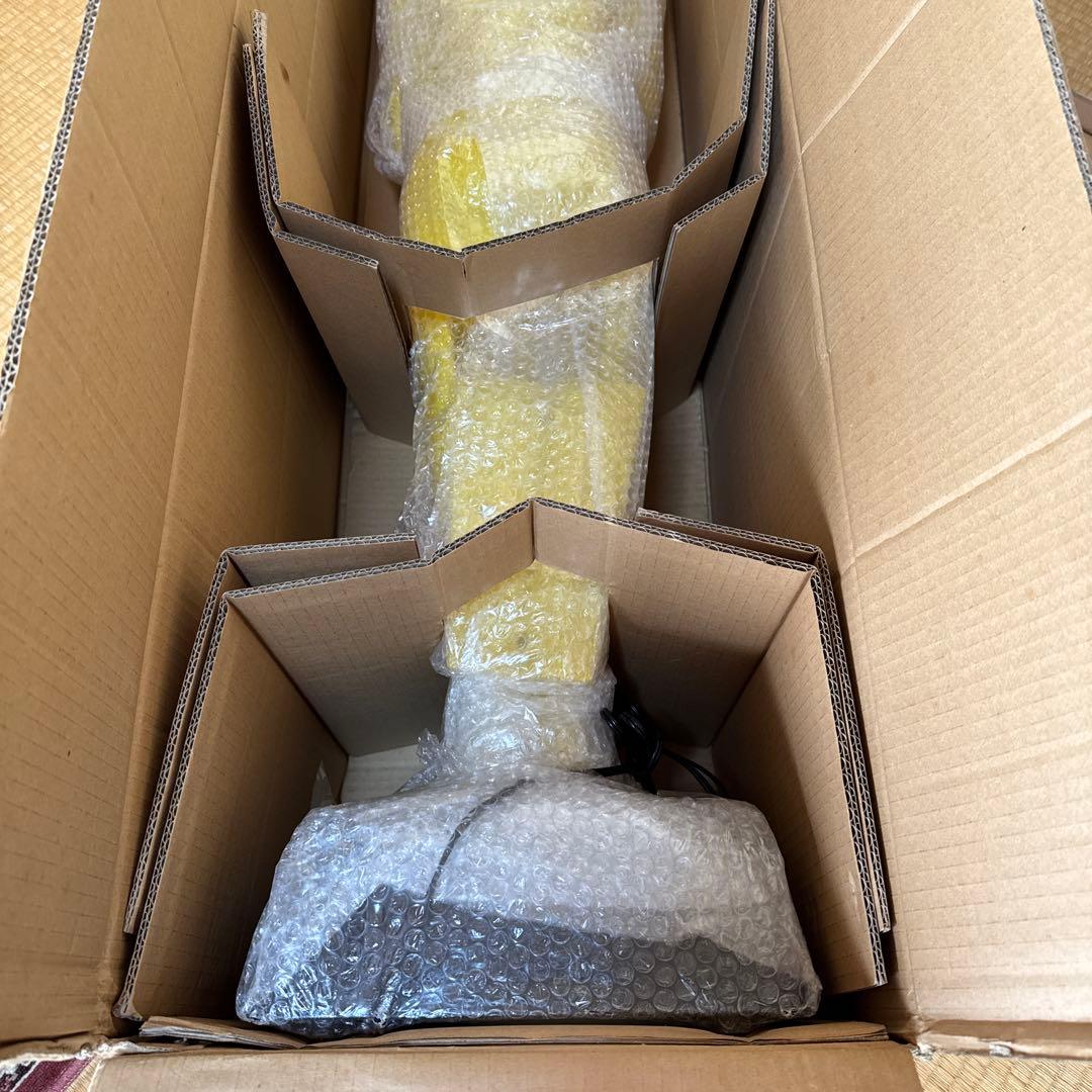 日清　カップヌードル　宇宙人　U T 等身大ルームライト　フィギュア　懸賞品